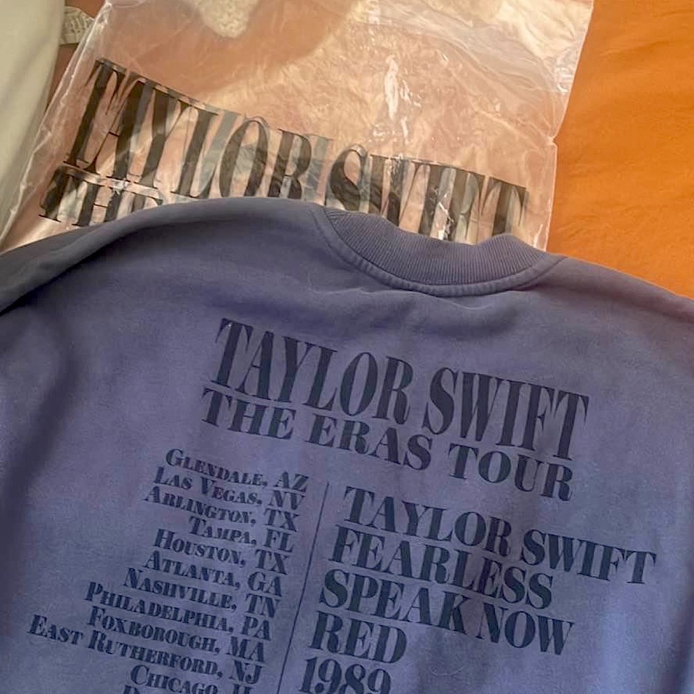 Blue Taylor Swift Crewneck with Merch bag